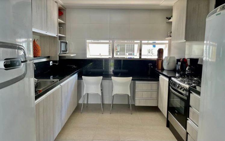Casa De Luxo Em Porto De Galinhas Com Funcionaria A 50 M Do Mar Villa Kültér fotó